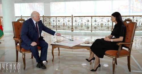 Лукашенко на інтерв'ю з Панченко приніс карту і нарешті показав «откуда на Беларусь готовилось нападение» - INFBusiness