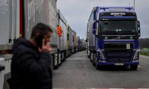 У чергах на заблокованих пунктах пропуску – майже 11 тисяч вантажівок - INFBusiness