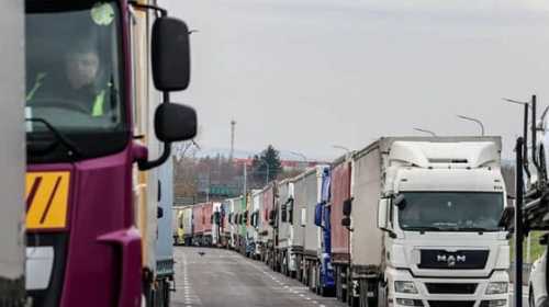 Міністр інфраструктури Польщі закликав Україну скасувати електронну чергу для вантажівок - INFBusiness