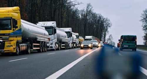 В чергах на території Польщі перебуває 2350 вантажівок, – Держприкордонслужба - INFBusiness