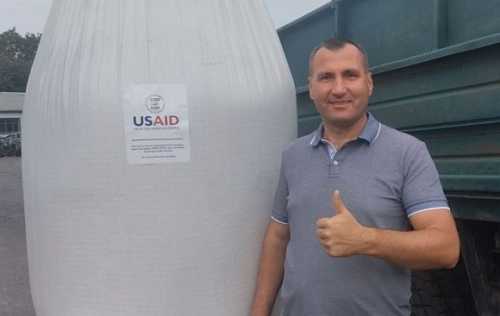 Фермери прифронтових областей отримали добрива від USAID АГРО - INFBusiness