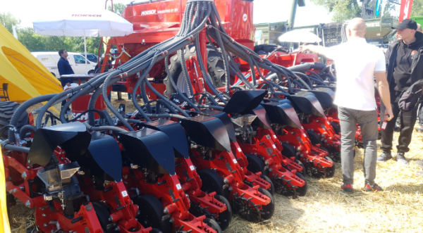 Найновішу техніку HORSCH представила РОПА Україна - INFBusiness