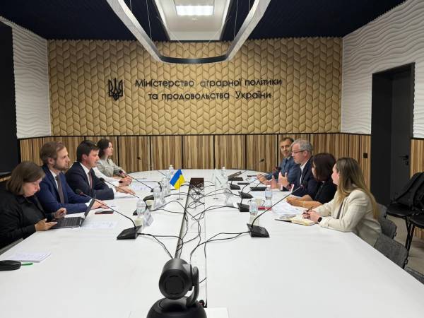 Світовий банк інвестує $25 млн в українське зберігання врожаю