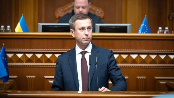 Уряд вводить два рівні тривоги: бізнес працюватиме за “жовтого” сповіщення.