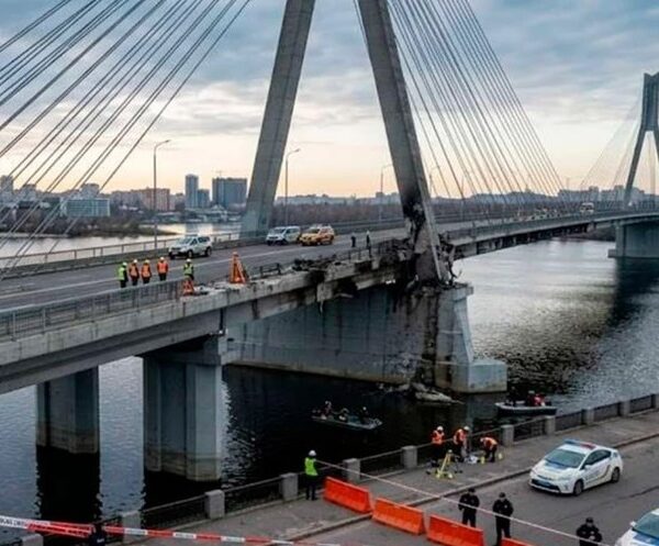 У Києві можуть працювати російські ретранслятори для «шахедів»: як невеликий пристрій допомагає дрону коригувати удар